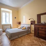 Art & History - New - Modern Classic Apartment
